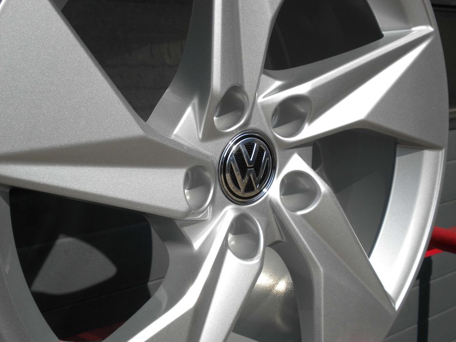 Felgi aluminiowe fabr 17 5x112 Audi A3 8Y Vw Golf V VI VII VIII !NOWE!