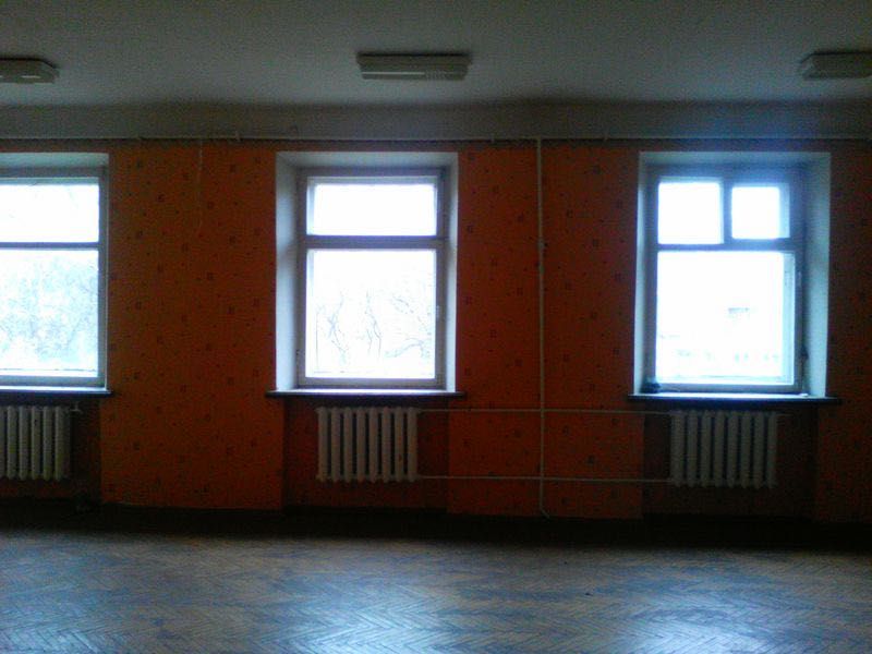 Склад, кабінети для манікюру, офіс, - готові розглянути всі варіанти