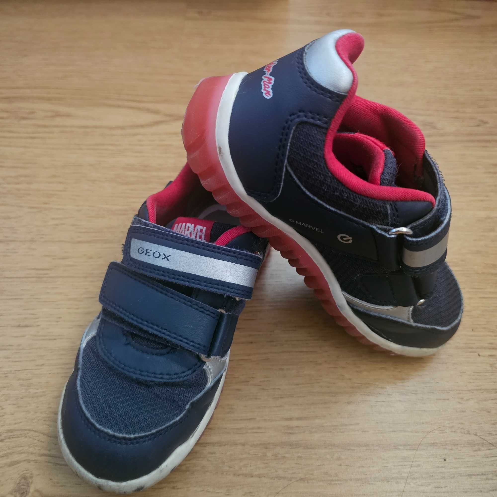 Ténis Geox Spider Man