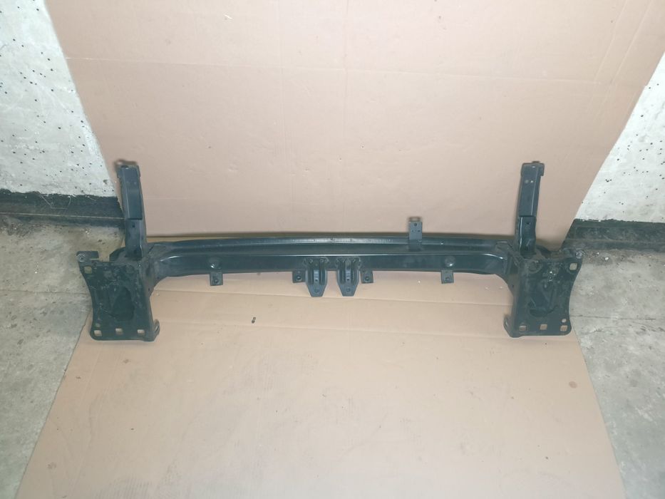 VW Passat B8 3G0 3G lift FL 18- belka zderzaka przód przednia wzmocnie