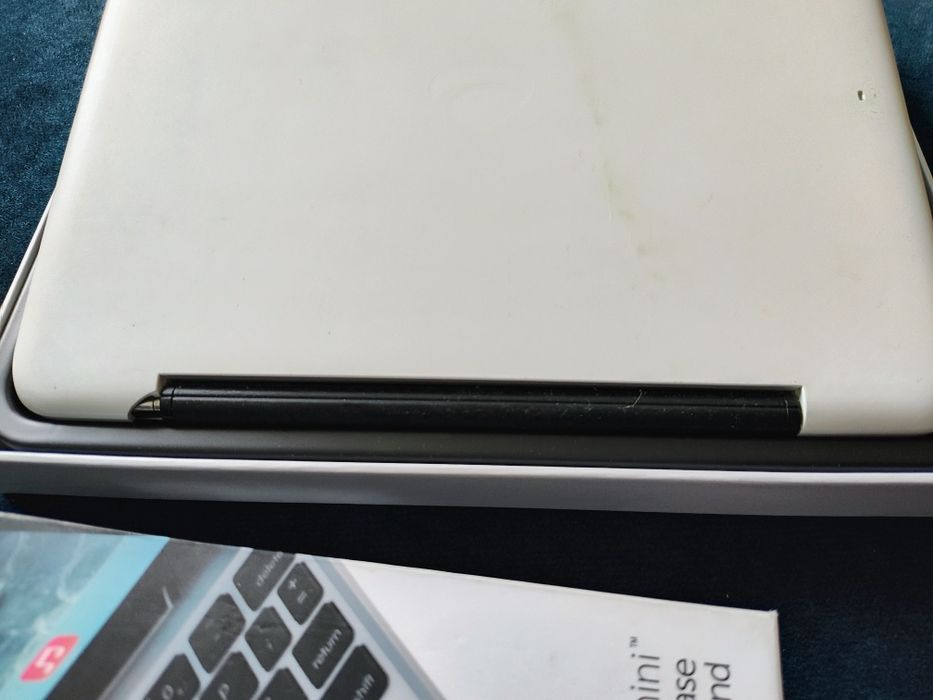 Klawiatura do iPad mini/Retina clamcase pro
