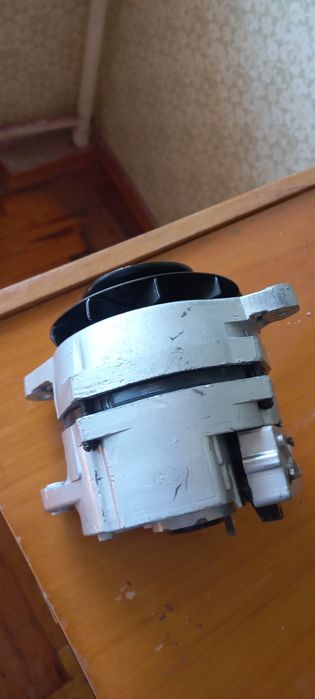 Продам генератор