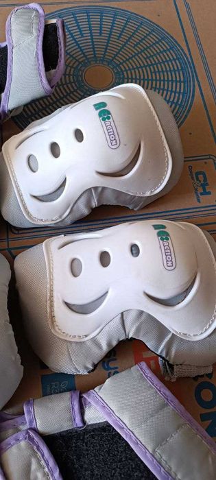 Защита (коленей, локтей, запястий) REACTION S-M Белая