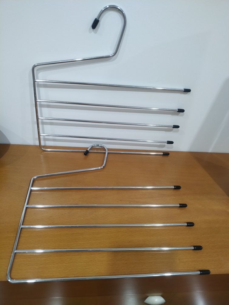 2 Cabides em Inox
