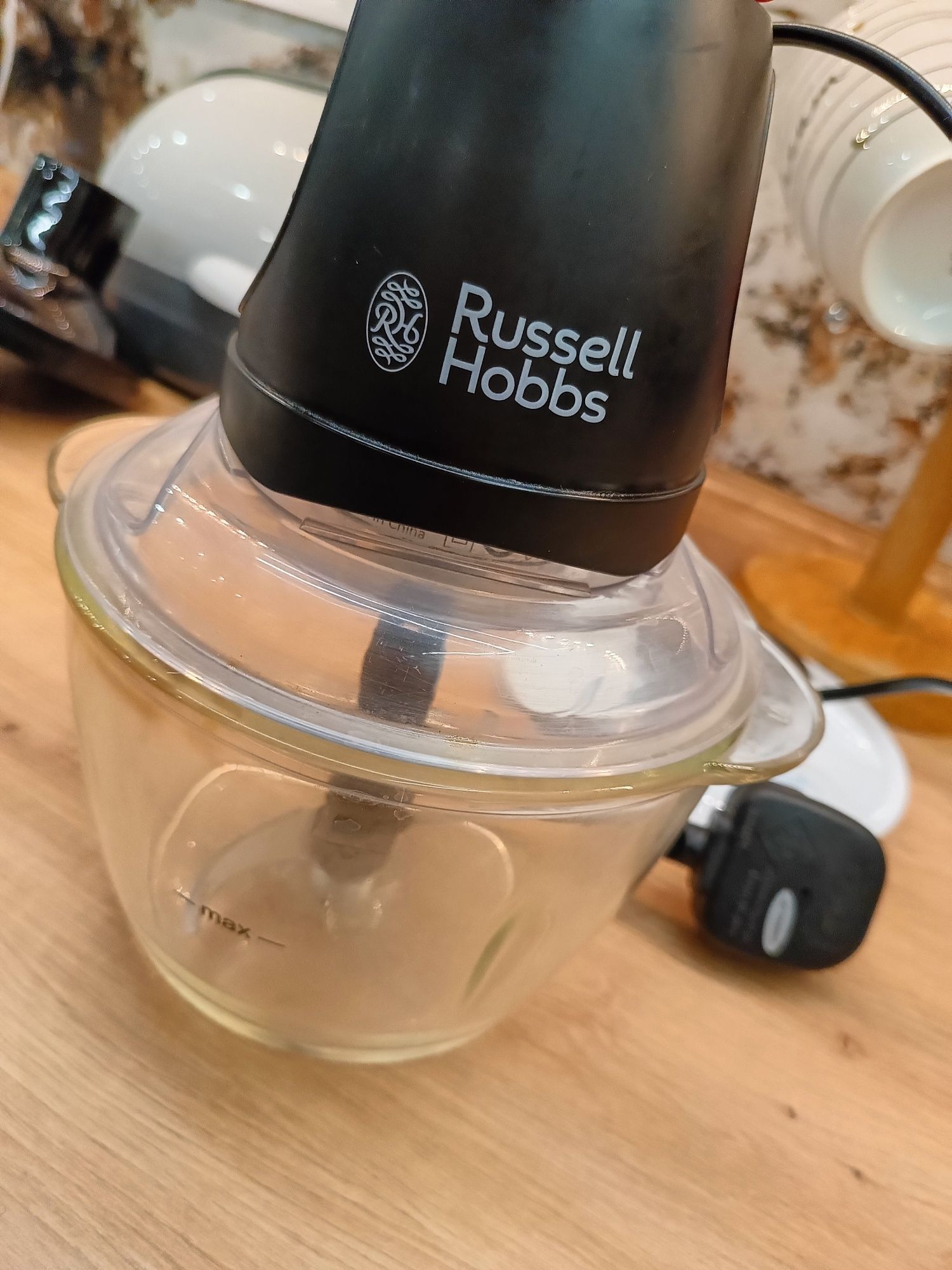 Mikser, robot, siekacz Russell Hobbs
