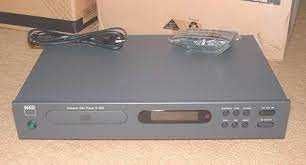 NAD C521i - Leitor de Cd's