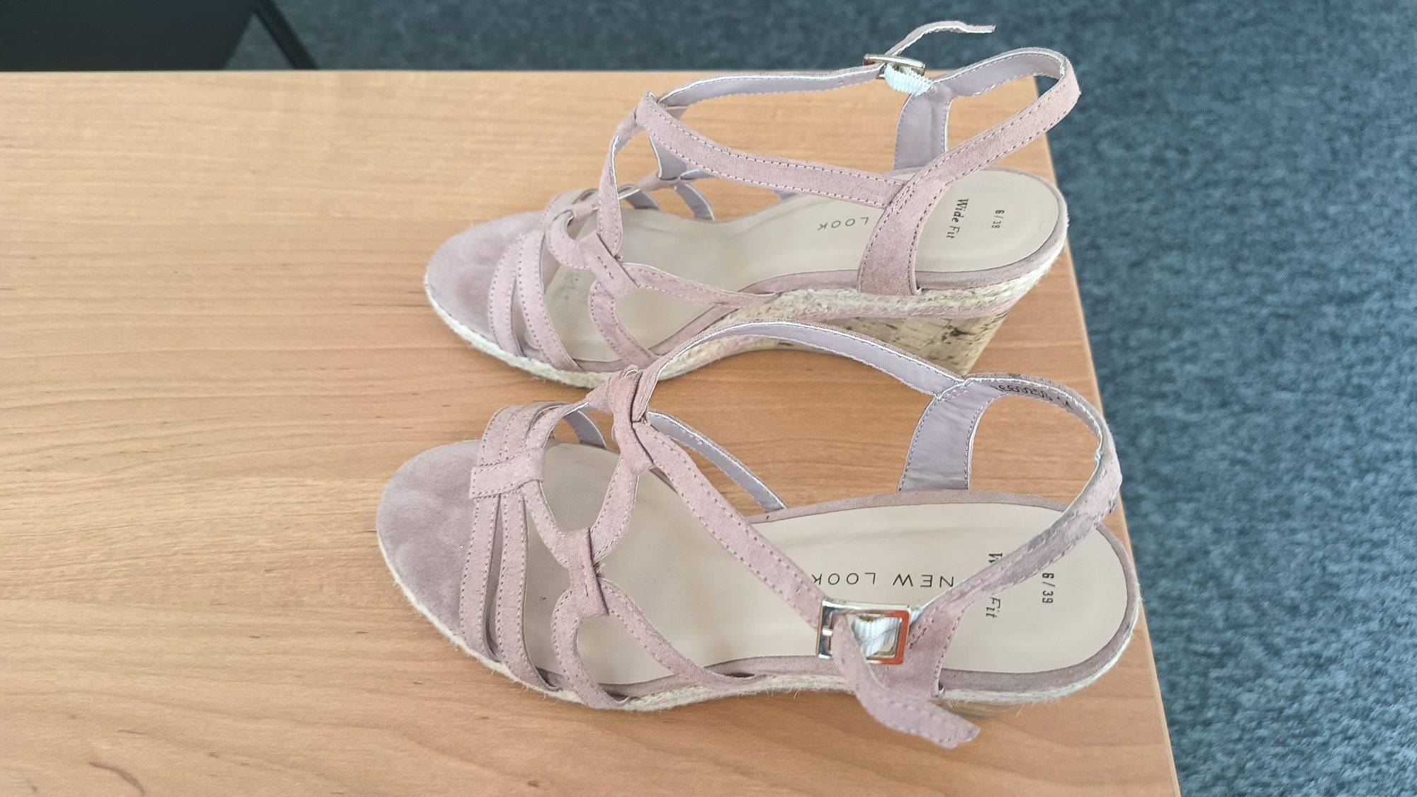 Buty, sandały roz. 39, New Look