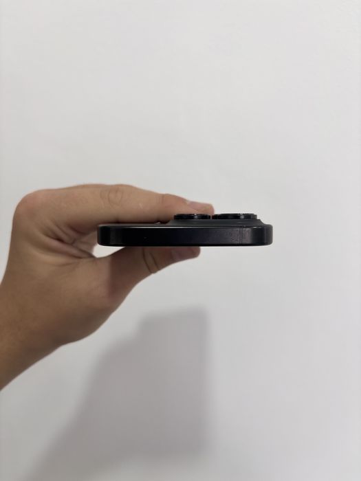 Iphone 16 pro 512gb e sim