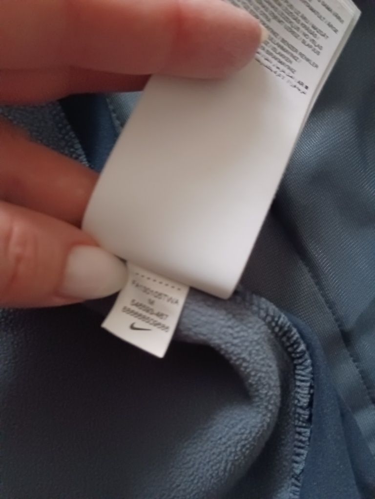 Куртка Nike 10-12 років