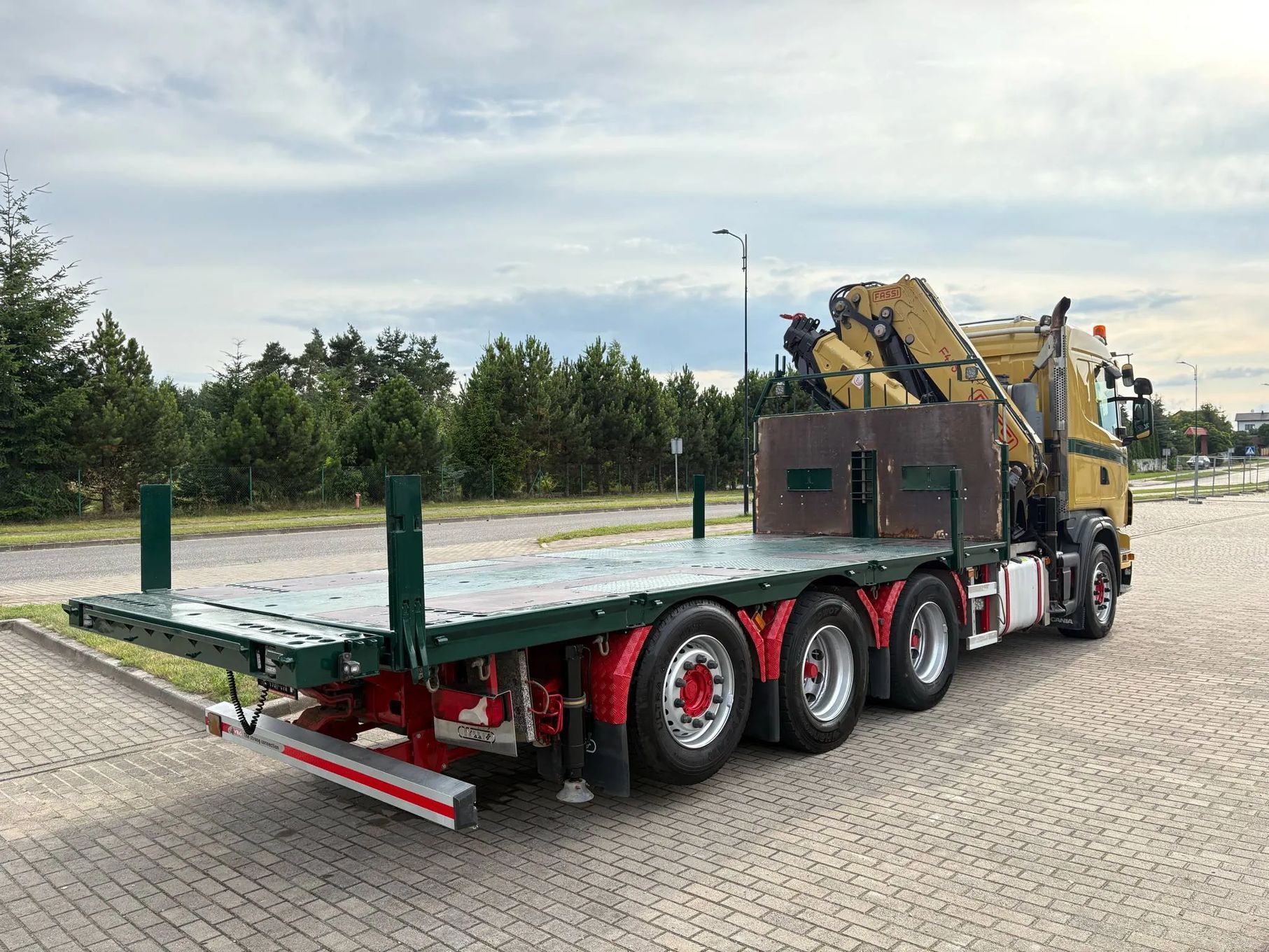 Scania G480 8x4 TRIDEM HDS FASSI F455 ŻURAW CRANE  Max. 13.500 kg, 16,9 m - 2060 kg