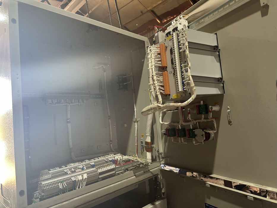 Шкаф КУ-10Ц  комплектное распределительное устройство