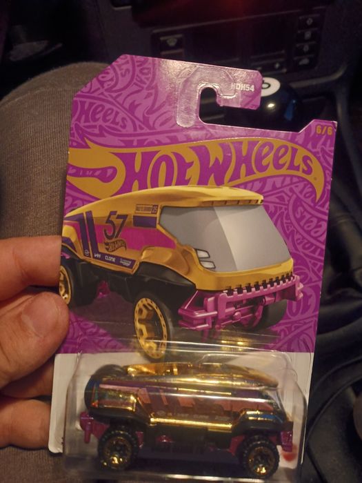 Hot wheels baja bison t5