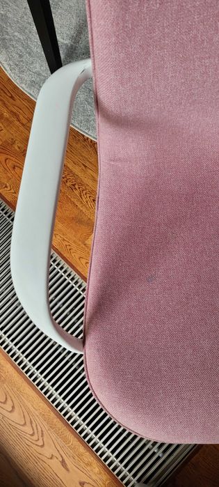 Ikea langfijall różowe krzesło biurkowe fotel biurowy używane  bdb-
