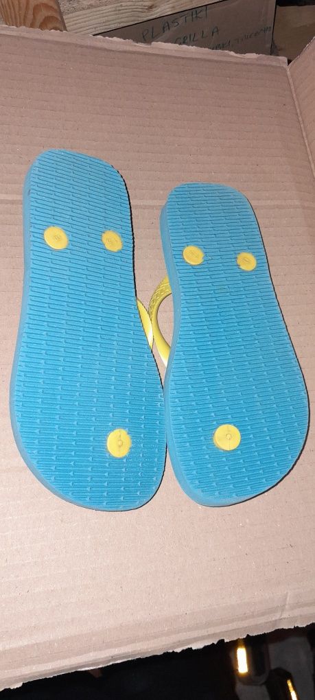 Klapki japonki dziecięce HAVAIANAS Minions Minionki - rozmiar 31-32