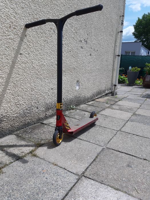 Hulajnoga lucky jon marco