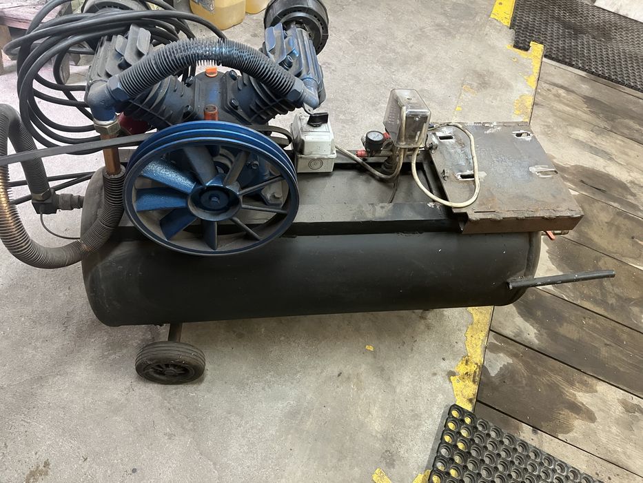 Kompresor 150l , bez silnika