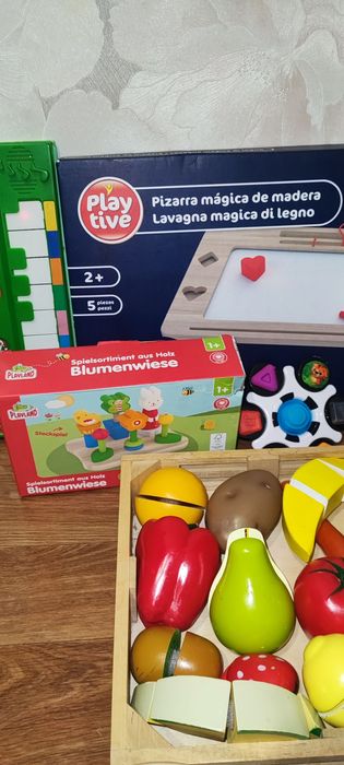 Дитячі цікаві іграшки для дітей від 1 року