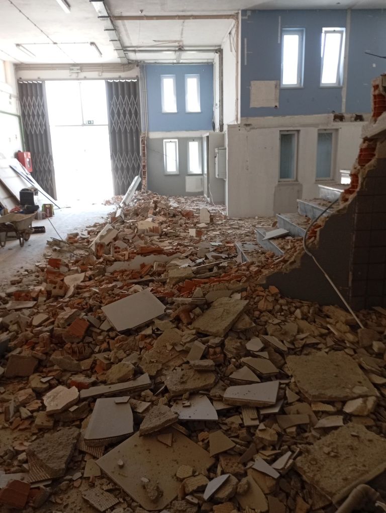 demolições,e construções