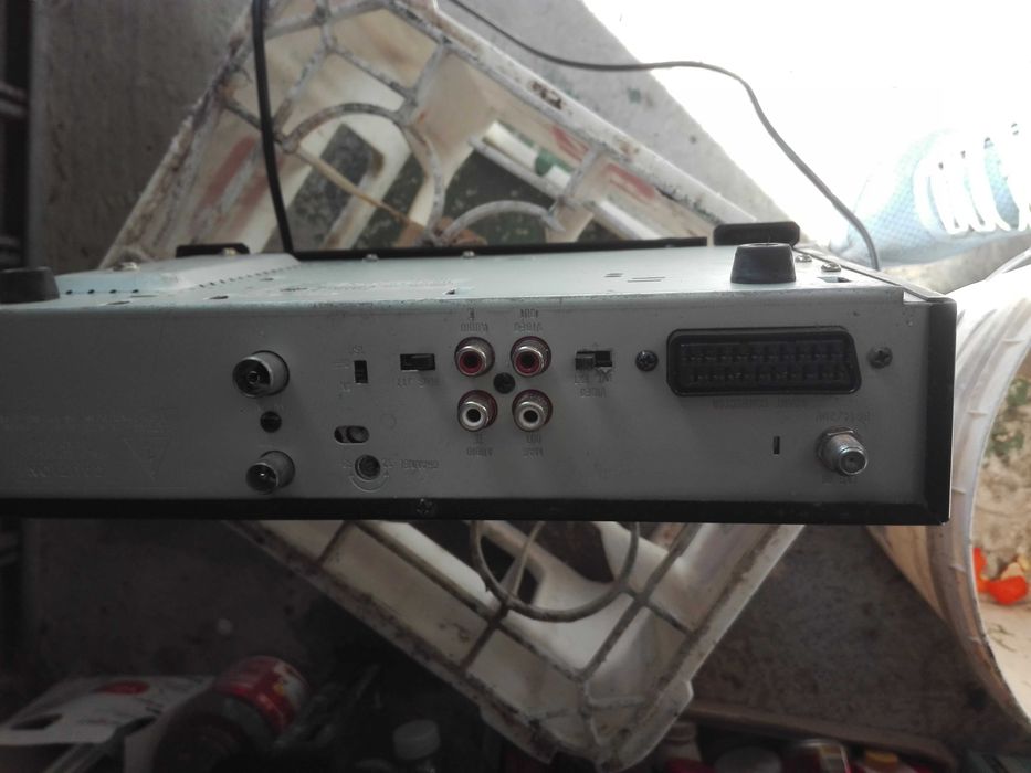 Satellite Receiver in Good Condition64551136902787123