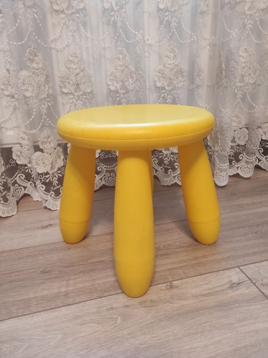 Стільчики, табуретка IKEA