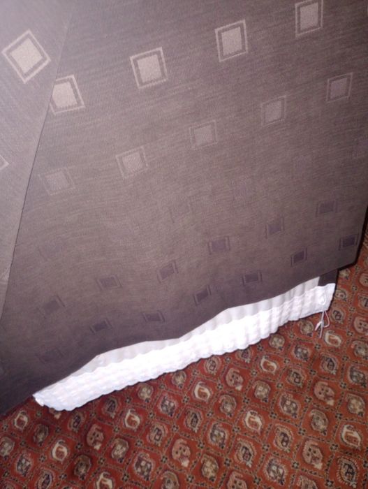 Zasłony z czekoladowej szenili + lambrekin marki  Dunelm