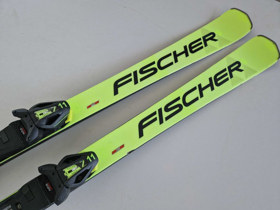 Narty Fischer RC4 RCS  175 cm 2023r