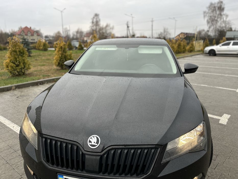 Шкода супер Б 2016р Skoda superb