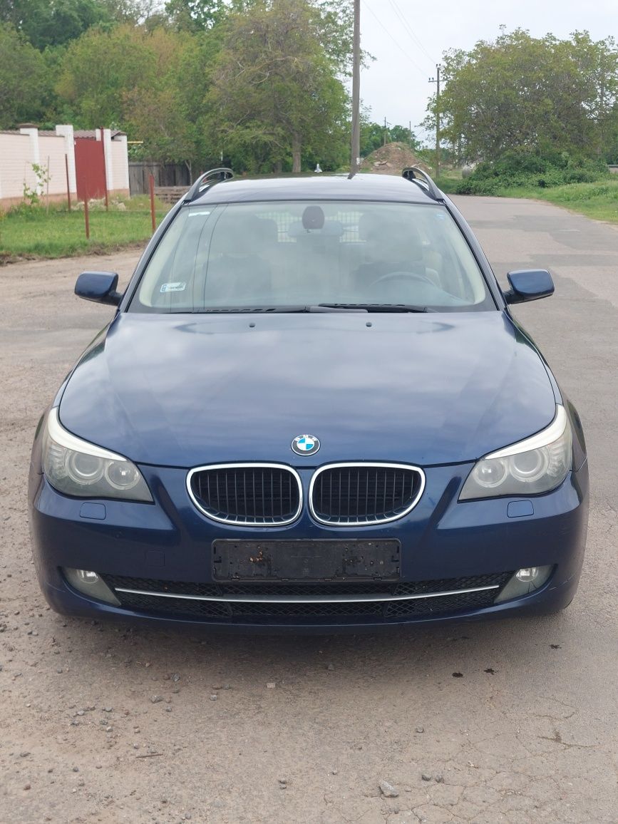 Продам BMW 520d 2008