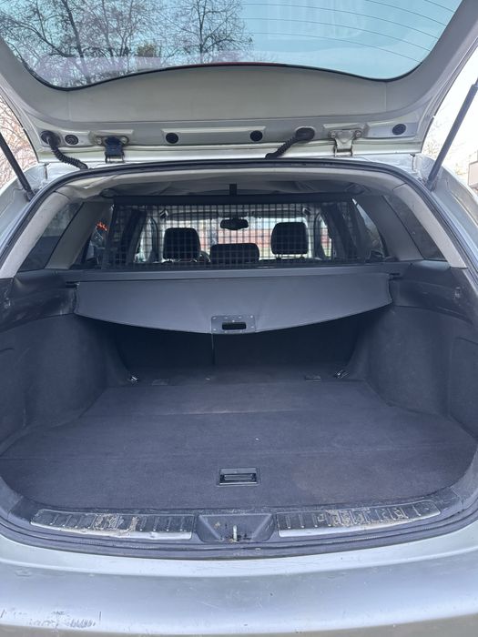 Toyota Avensis 2,0d механіка дизельний універсал в гарному стані