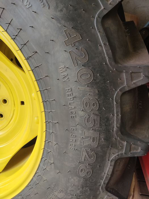 Opony Zetor John Deere