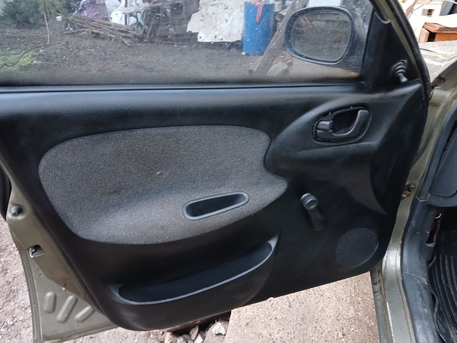 Авто Дэо Сенс 2006 года газ бензин Daewoo Sens lanos