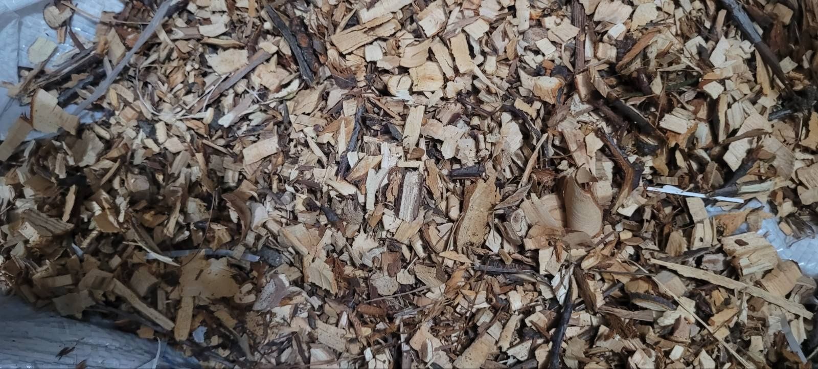 Щепа  из фруктовых деревьев