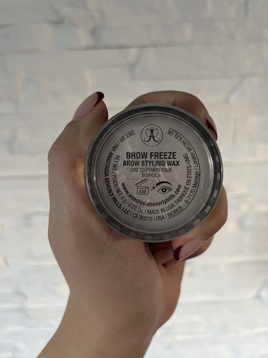 Żel do brwi Anastasia Beverly Hills Brow Freeze Styling Wax