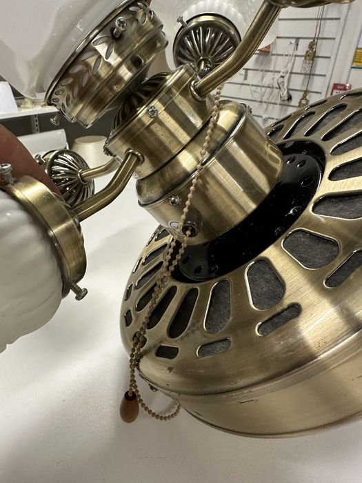 Світильник з вентилятором (новий. )