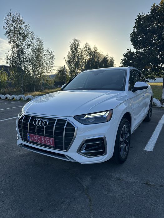 Ауді Q5 2021 рік гібрид