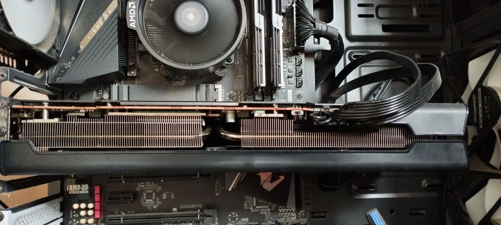 XFX Speedster SWFT 319 AMD Radeon™ RX 6800