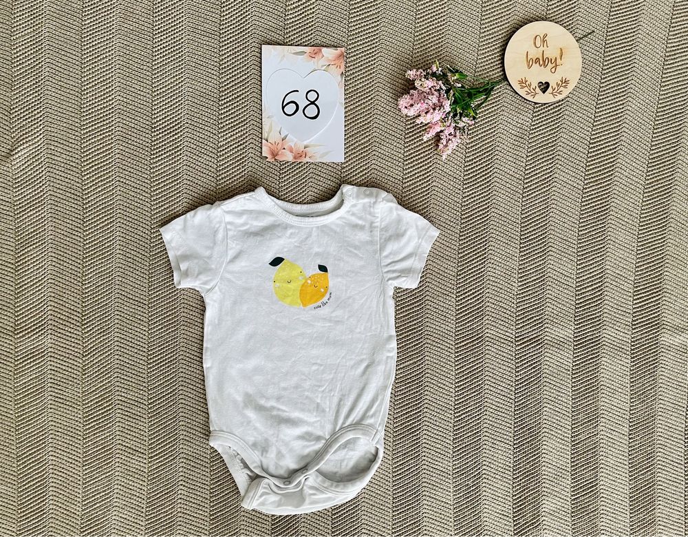 Wyprzedaż body krótki rękaw 68