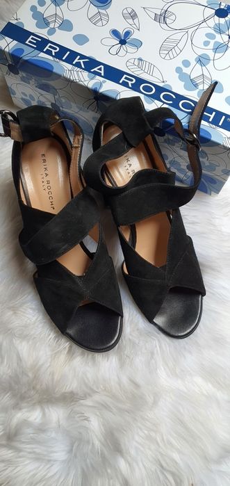 Włoskie buty Erika Rocchi rozmiar 41 skórzane skóra czarne sandały