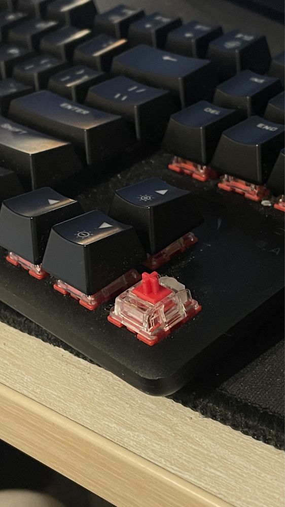 Клавиатура HyperX Alloy origins core RGB red switch