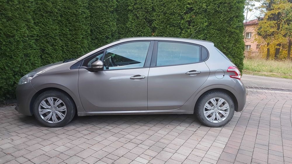 Peugeot 208 BEZwypadkowy