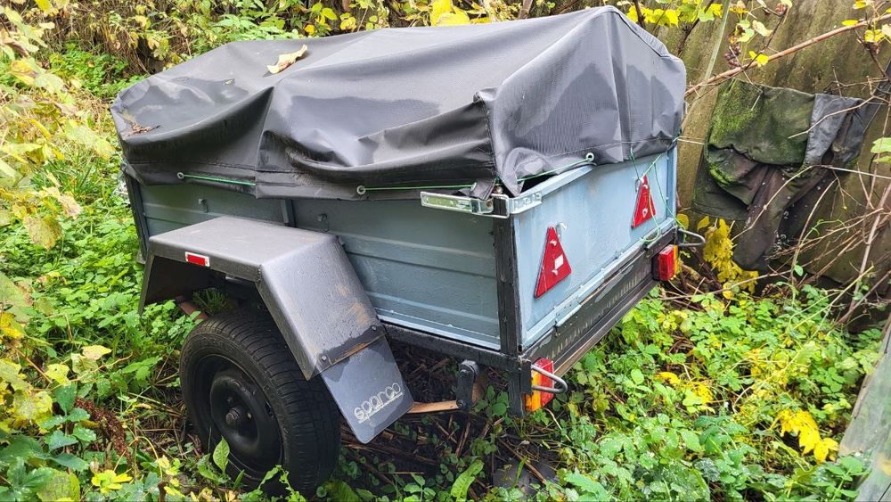 Прицеп причіп до авто