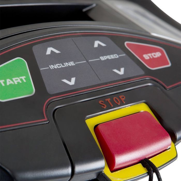 Bieżnia elektryczna FINNLO MAXIMUM TR 8000 # Salon z ekspozycją