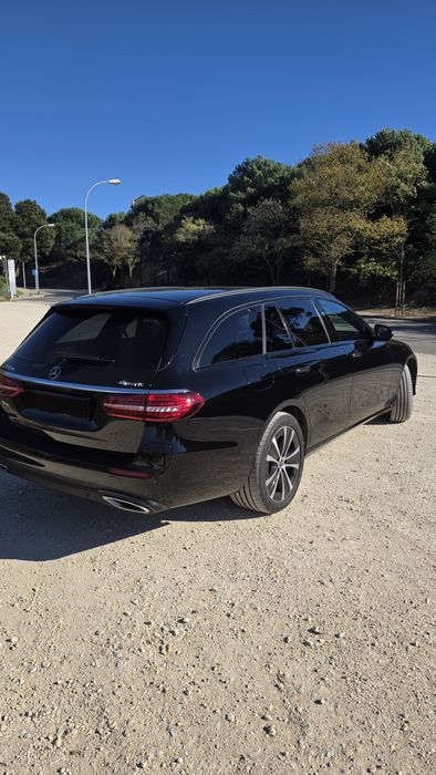 Mercedes E300de 4matic Iva dedutível.