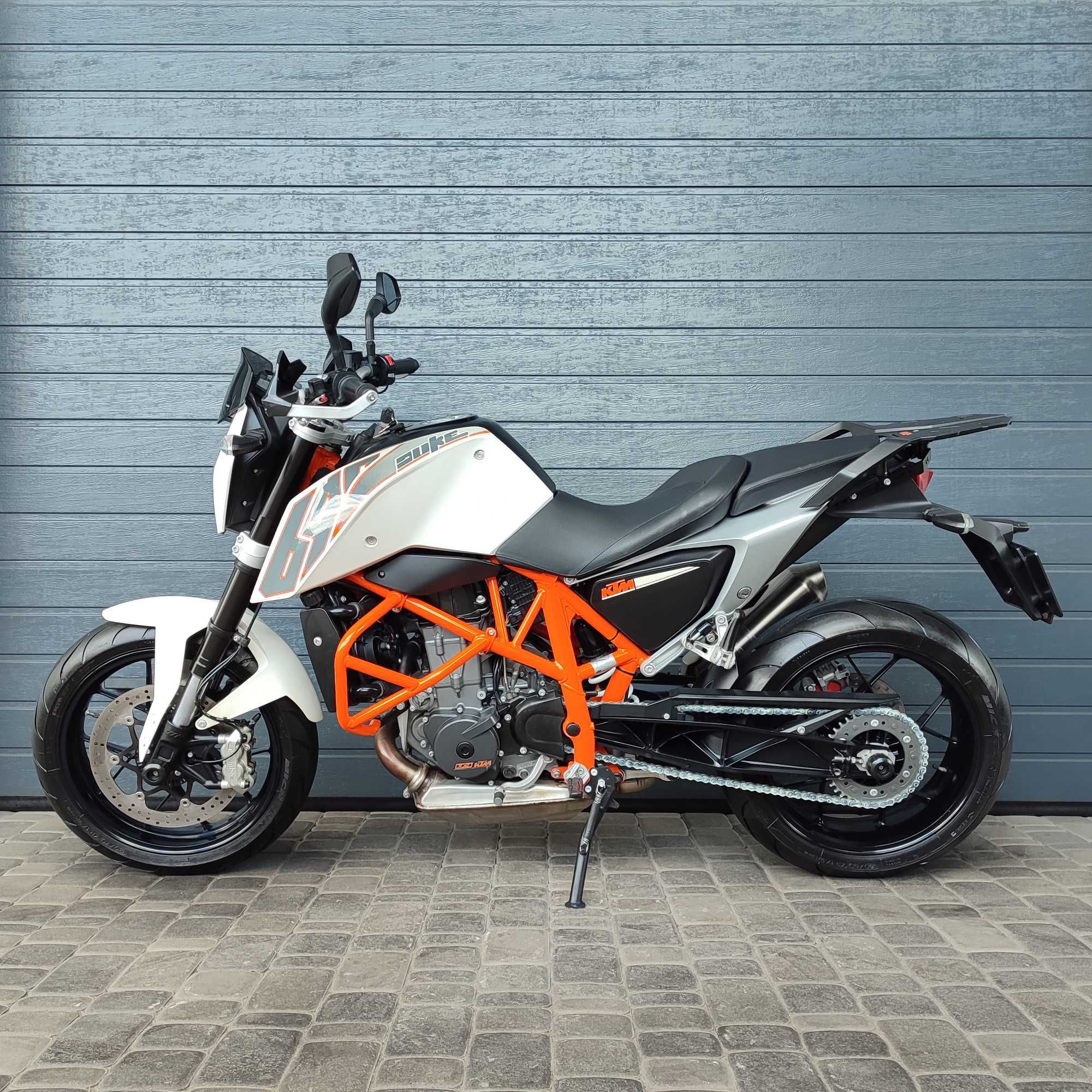 Продам мотоцикл KTM Duke 690 (9883)