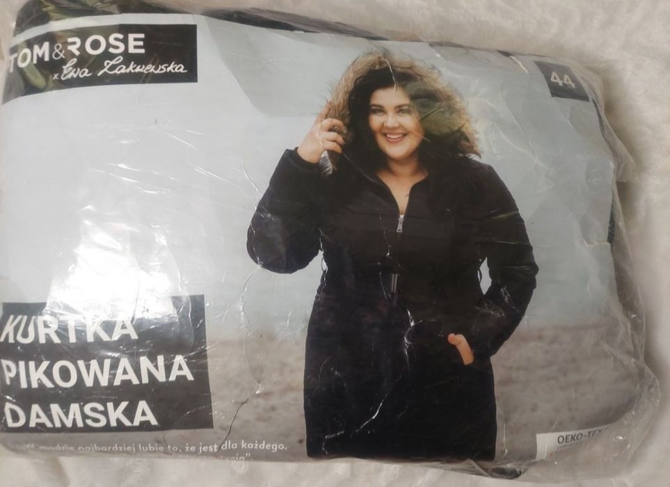 1zł Wysyłka Płaszcz 44-46r XXL  pikowany z kapturem z futerkiem NOWA