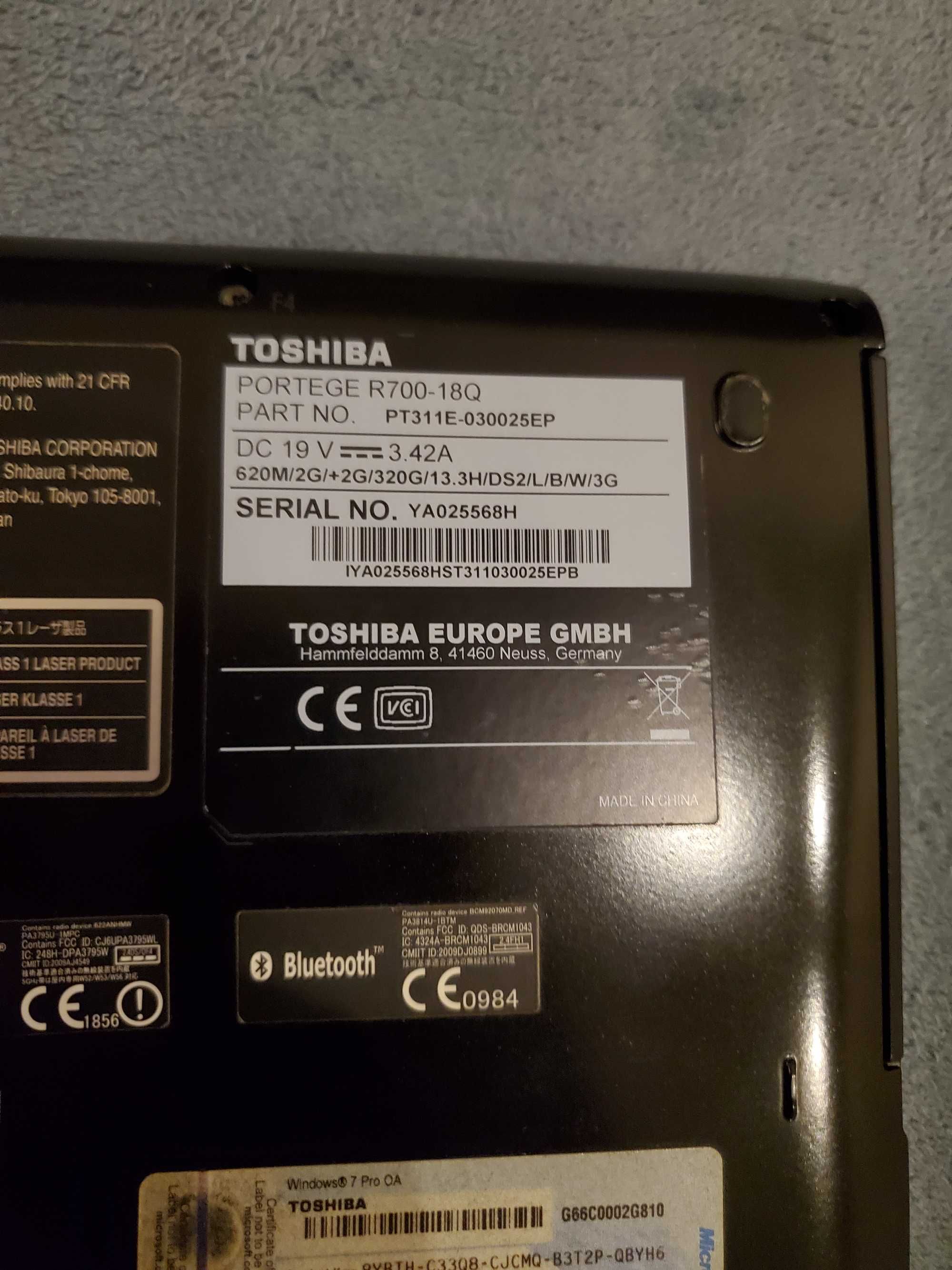 Portátil 13" Toshiba Portege, i7, 8Gb Ram, 320Gb Hdd