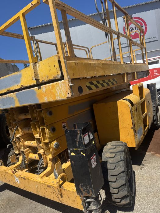 Plataforma Elevatoria usada 15mt Diesel