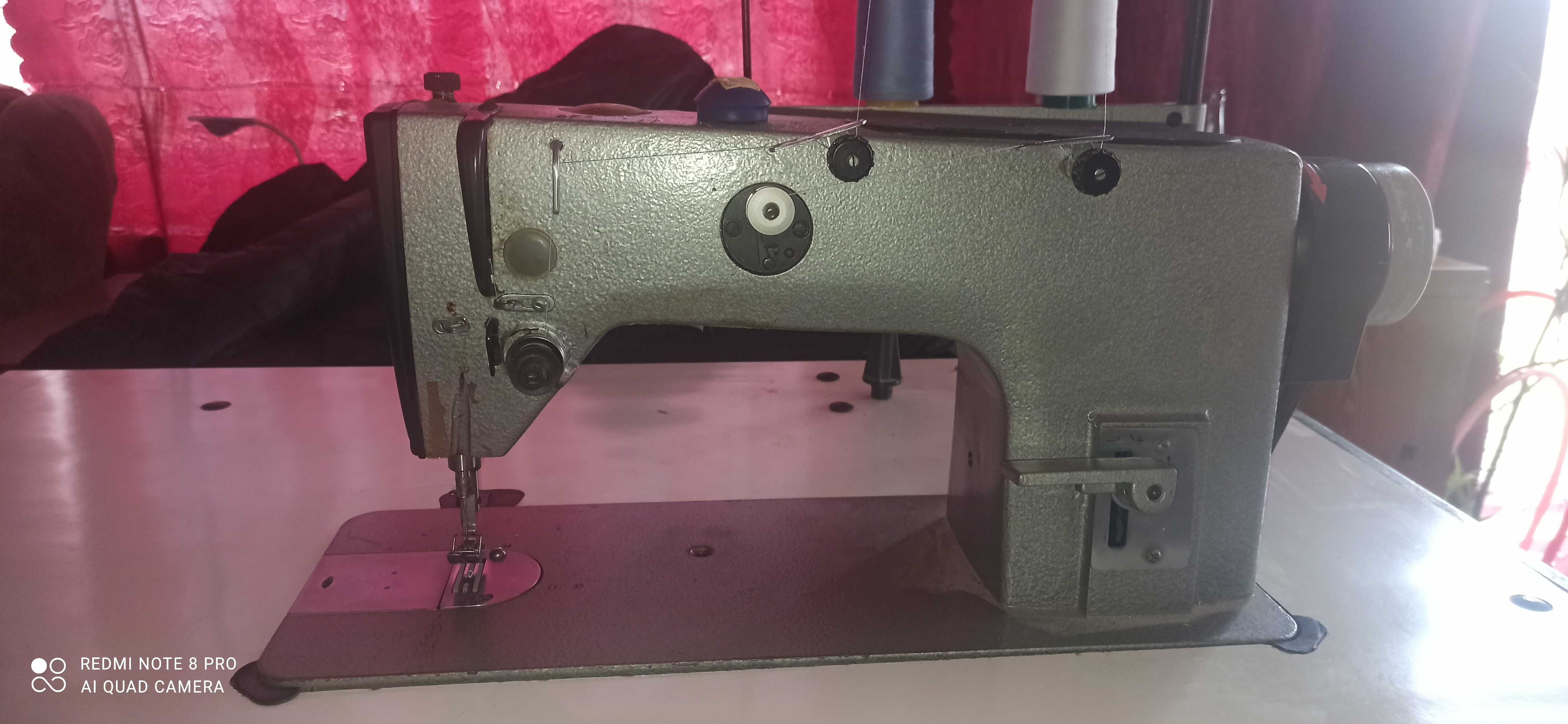 Швейна машинка М 1022