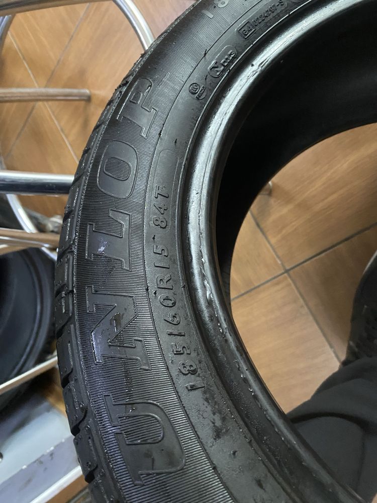 185/60 R15 Dunlop Sp sport 01