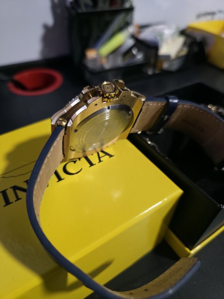 Vendo relogios invicta original !!!